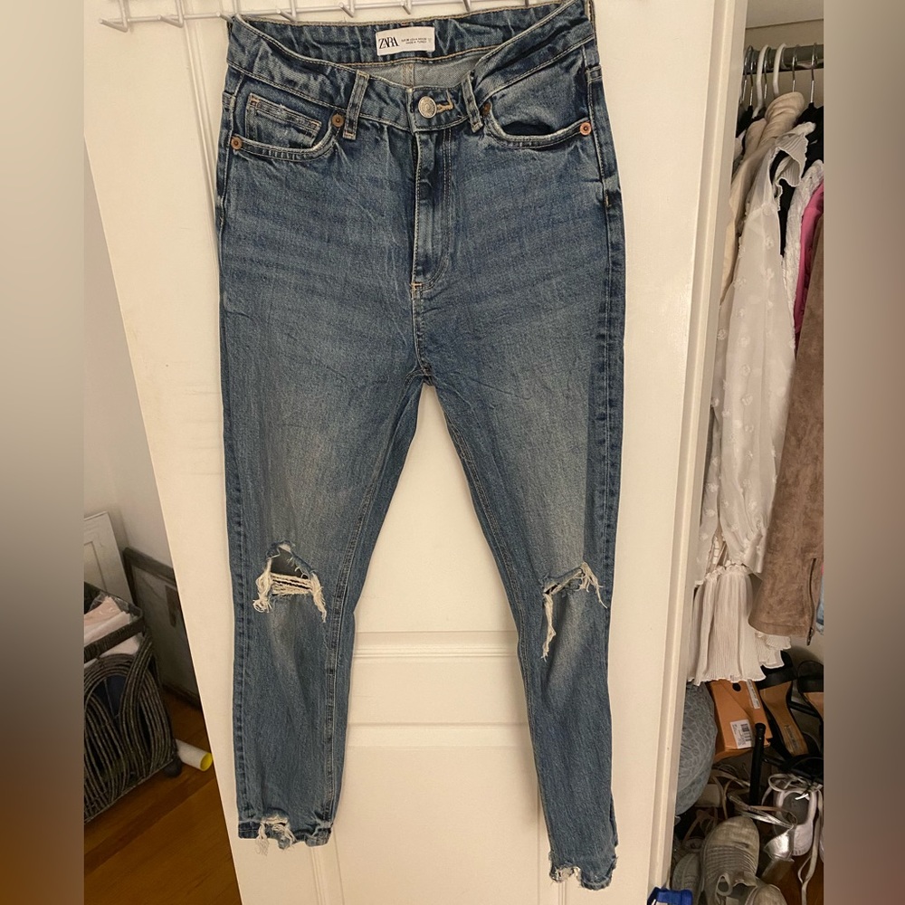 Zara Medium Wash Destructed Skinny Jeans